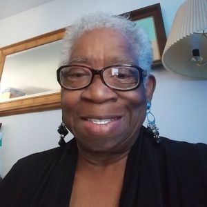 Meet your Posher, Carrie